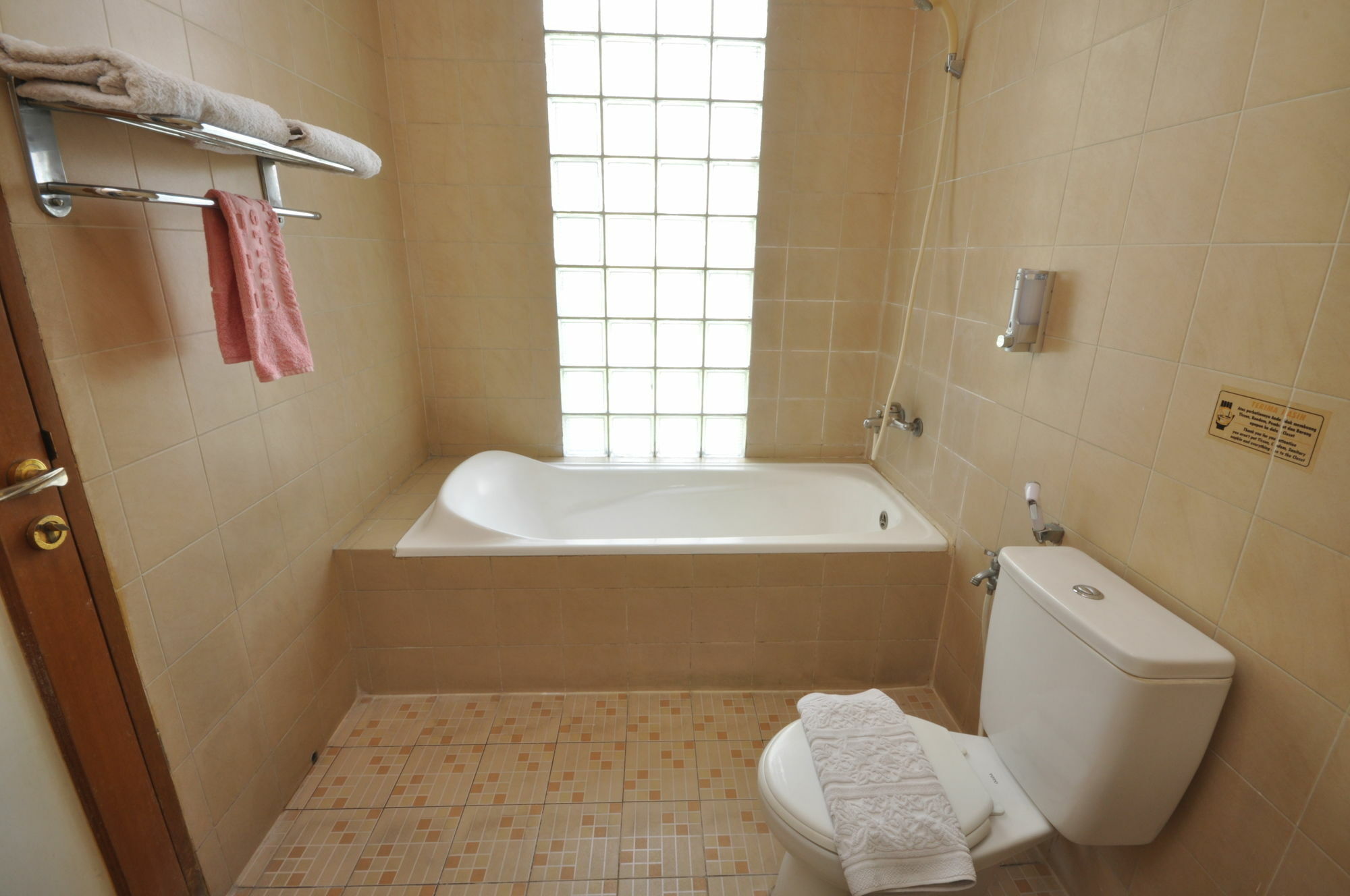 Caryota Hotel Bandung Ngoại thất bức ảnh