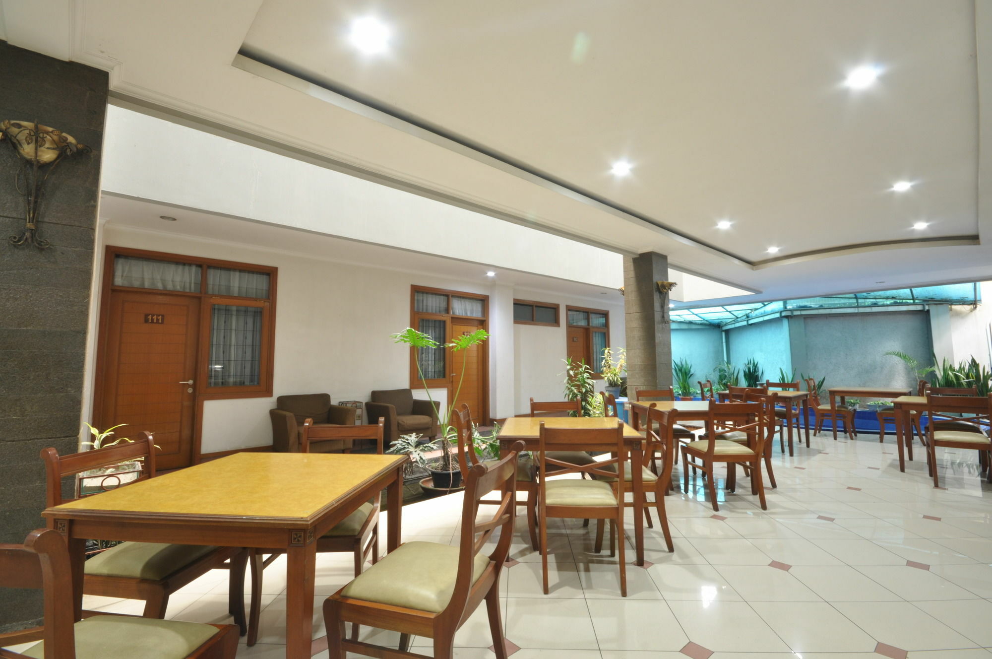 Caryota Hotel Bandung Ngoại thất bức ảnh